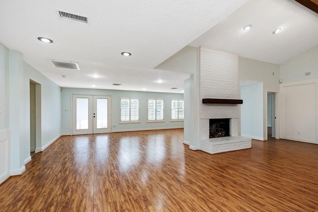 5511 Greentree Drive Drive - Photo 17