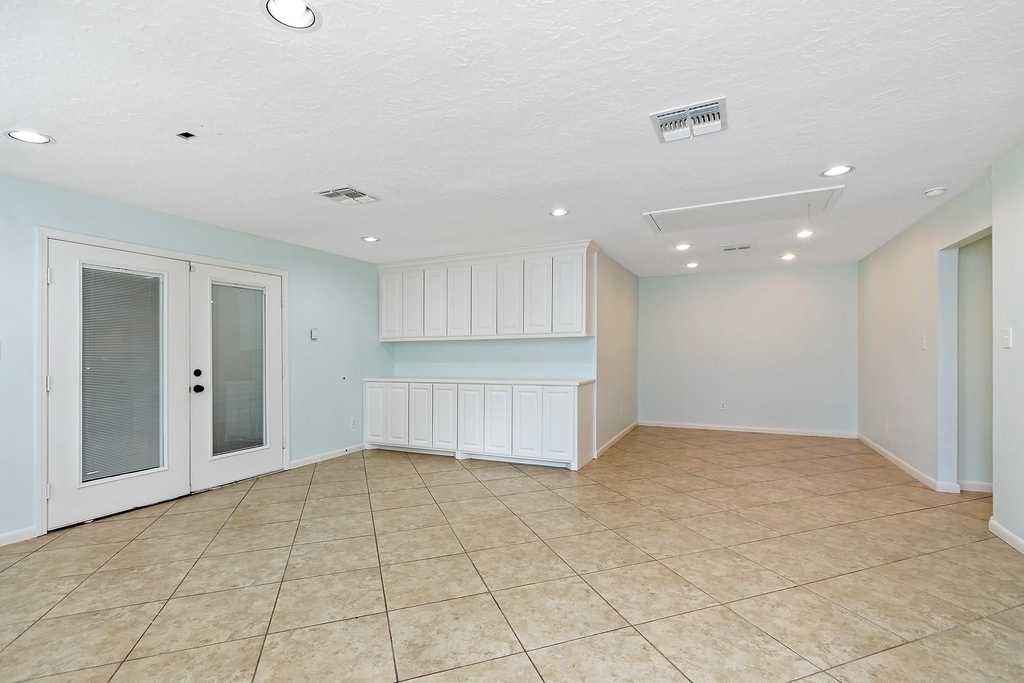 5511 Greentree Drive Drive - Photo 28