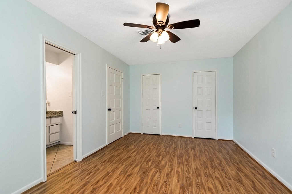 5511 Greentree Drive Drive - Photo 35