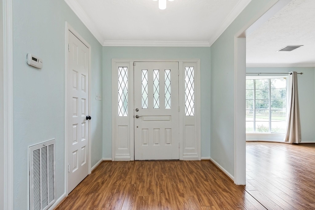 5511 Greentree Drive Drive - Photo 8