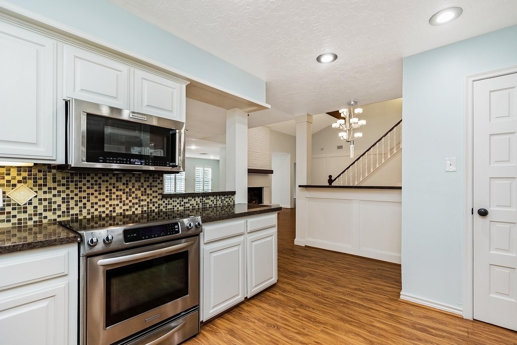 5511 Greentree Drive Drive - Photo 14