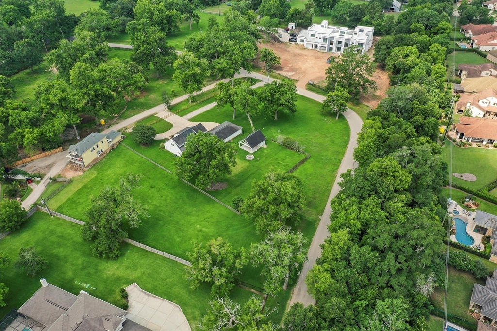 5511 Greentree Drive Drive - Photo 4