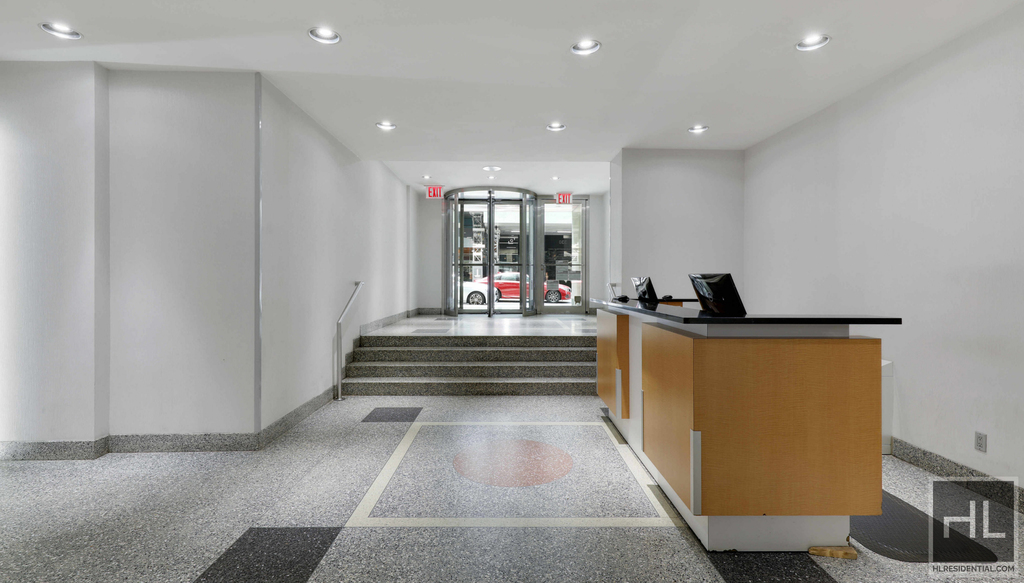 W 58th St - Photo 0