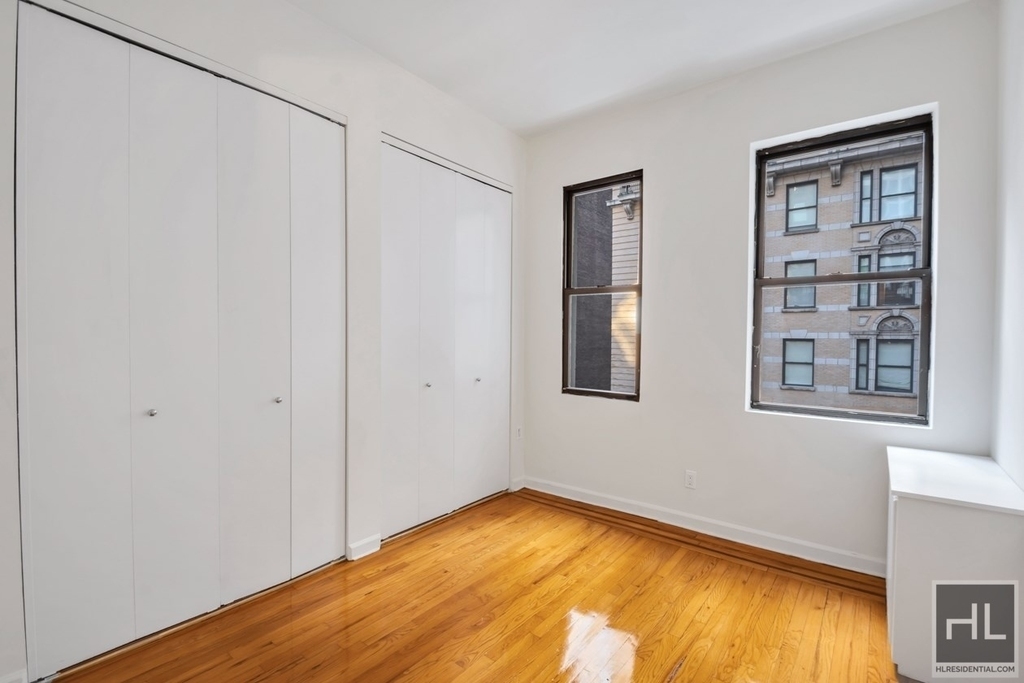 Madison Avenue - Photo 5