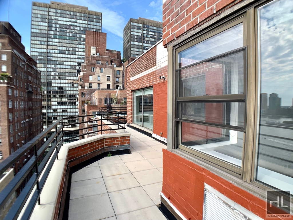 Beekman Place - Photo 8