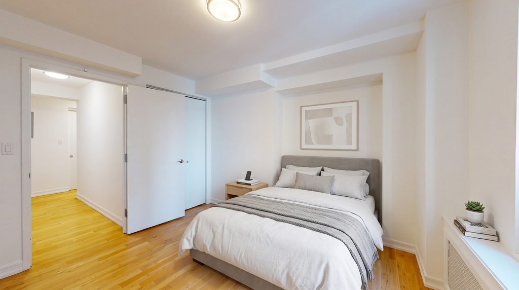 752 West End Avenue - Photo 1