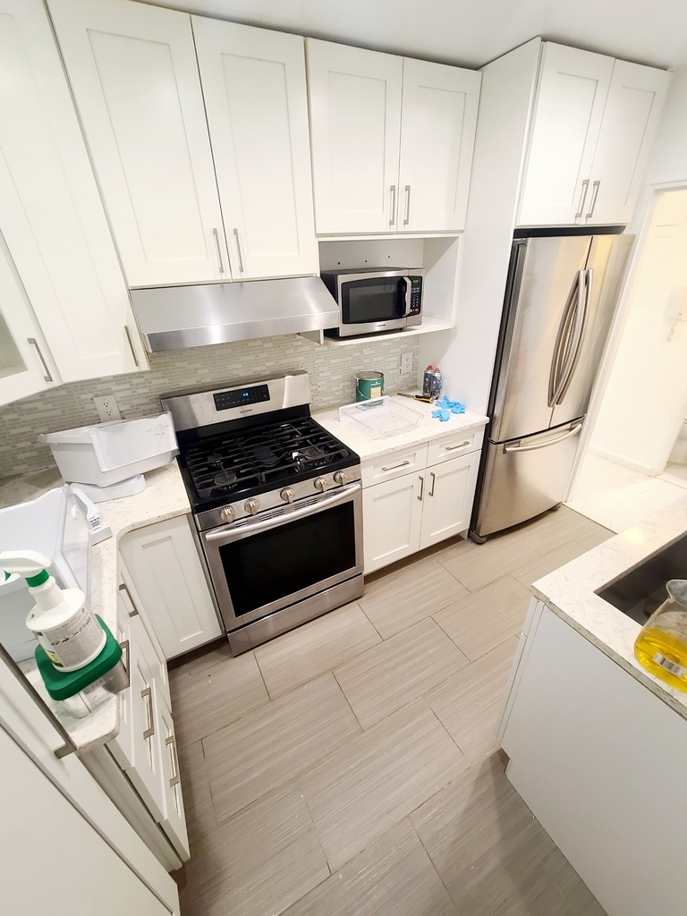66-15 Thornton Place - Photo 7