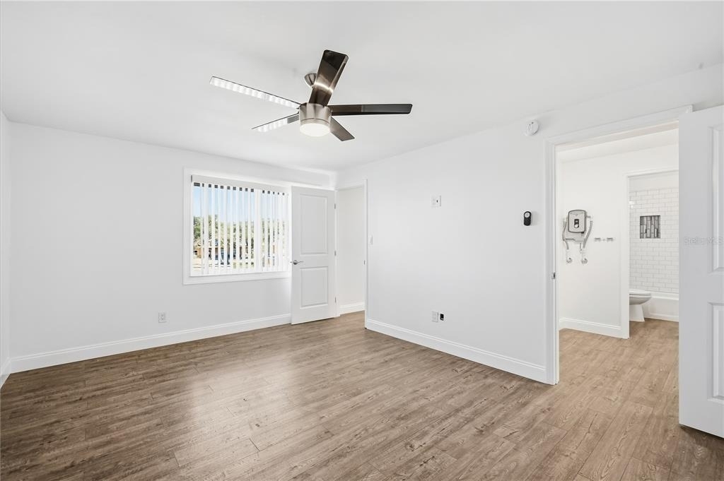939 Oakfield Drive - Photo 16