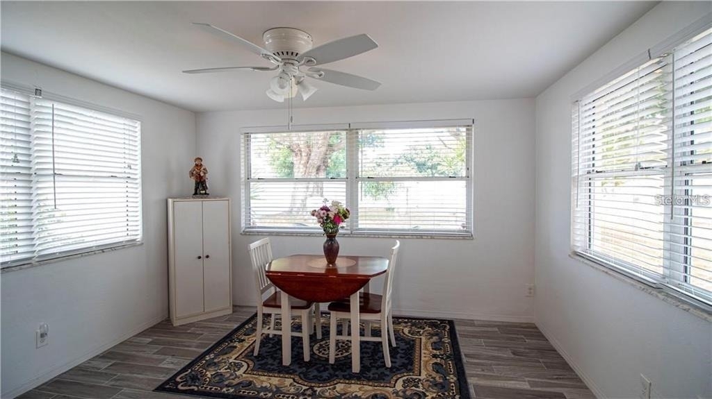 3925 15th Avenue N - Photo 6