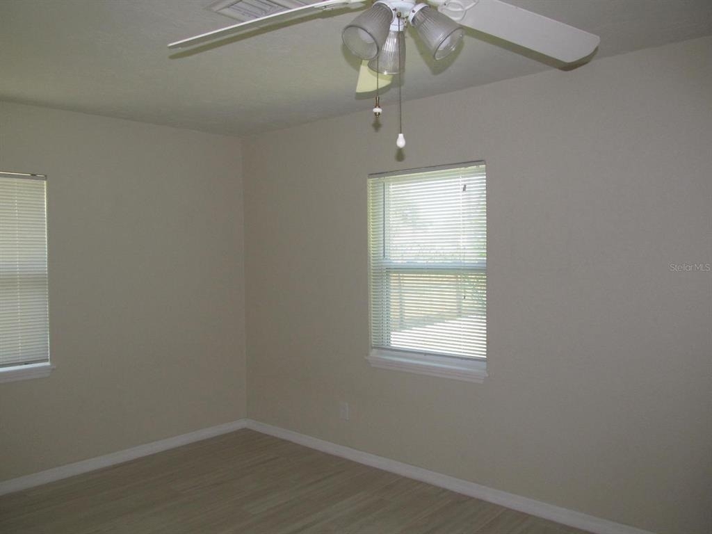3900 12th Street Ne - Photo 12