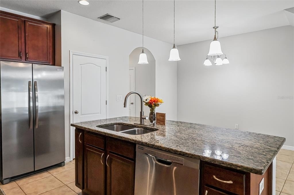 12713 Lexington Ridge Street - Photo 11
