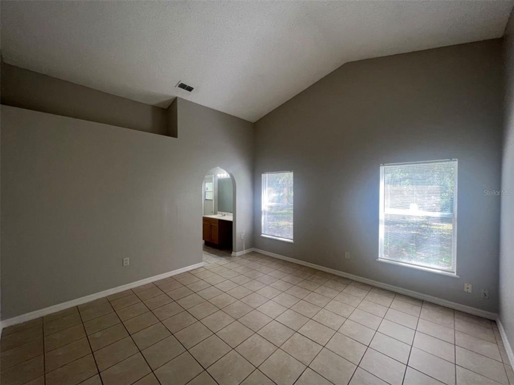 712 Swallow Lane - Photo 6