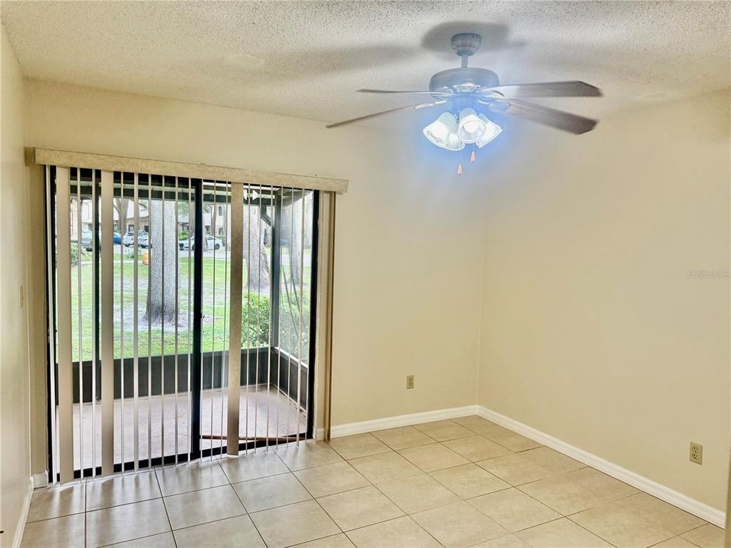 1805 Foxhall Circle - Photo 17