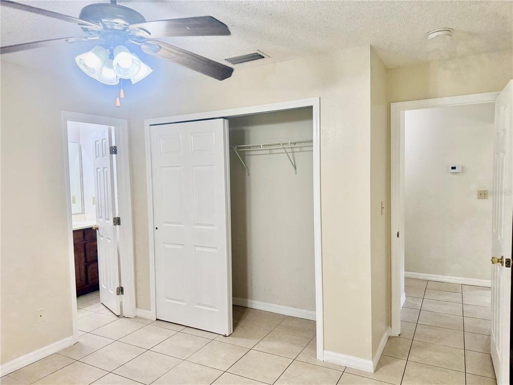 1805 Foxhall Circle - Photo 18