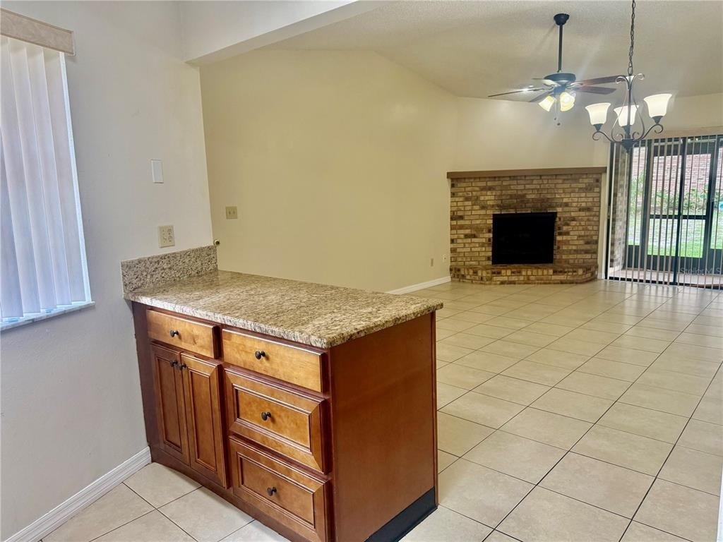 1805 Foxhall Circle - Photo 9