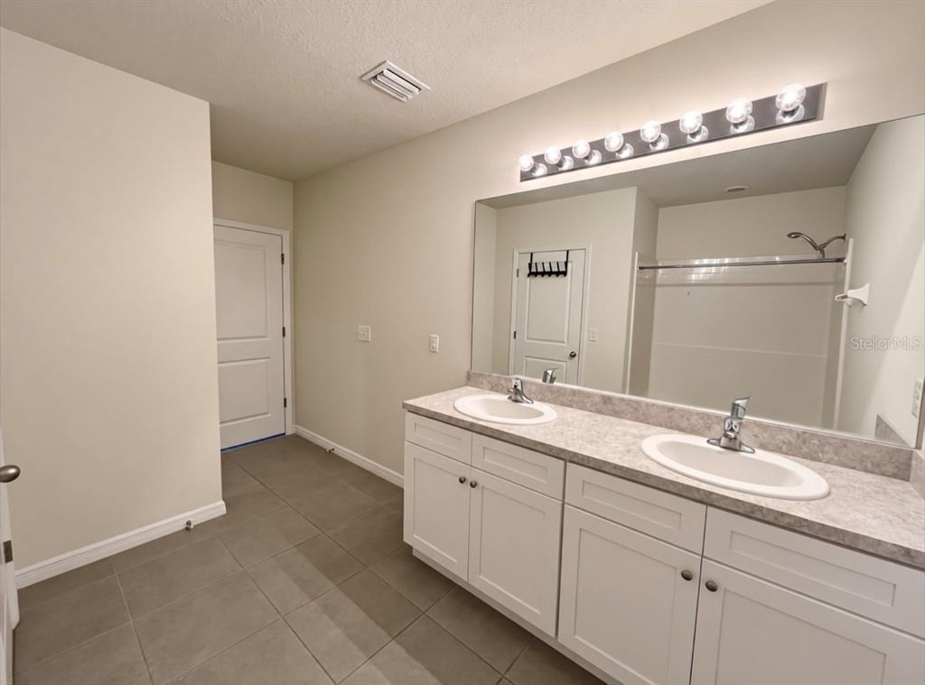 5001 Sw 97th Place - Photo 8