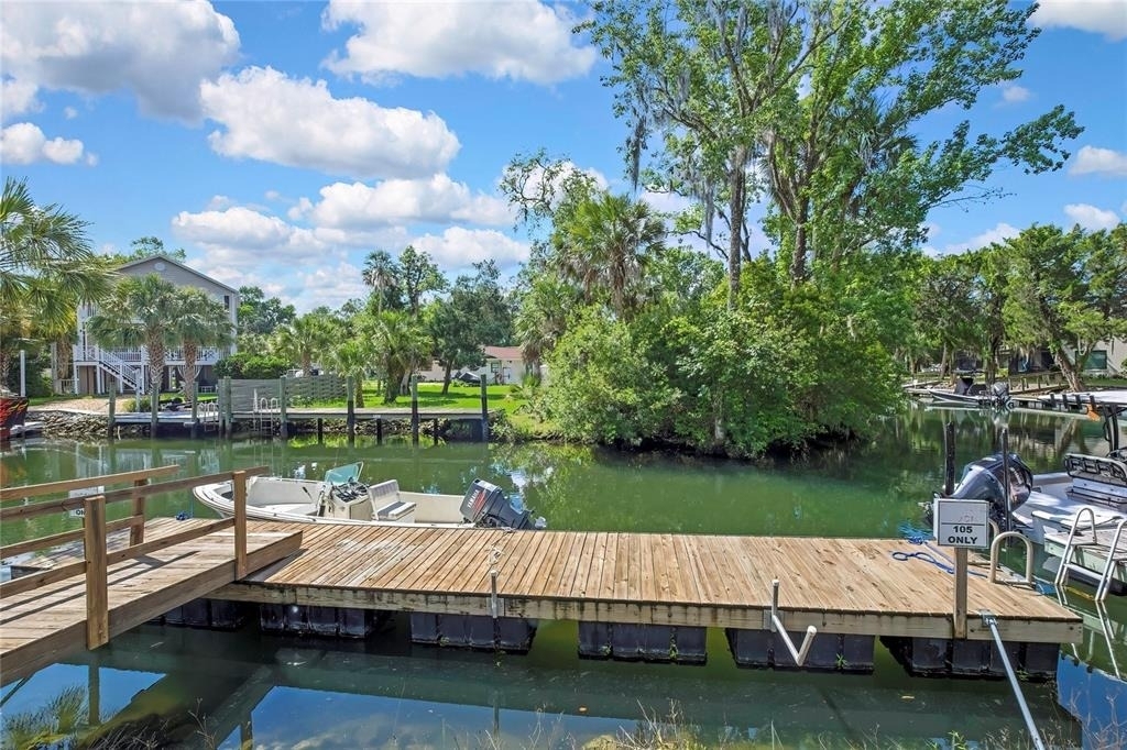1637 Se Paradise Circle - Photo 26