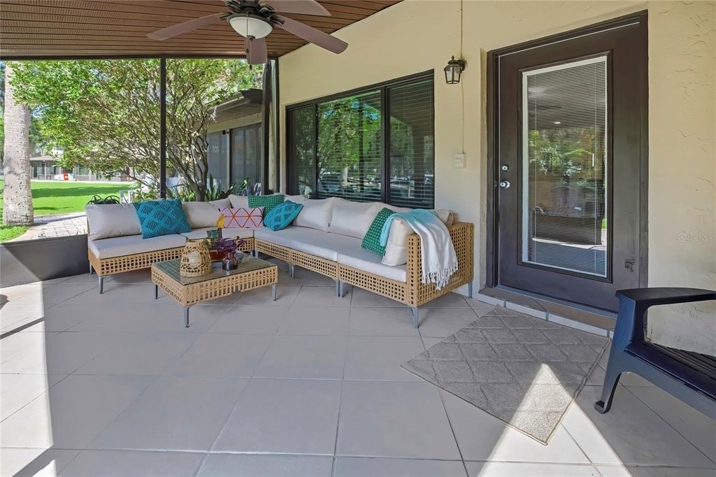 1637 Se Paradise Circle - Photo 22