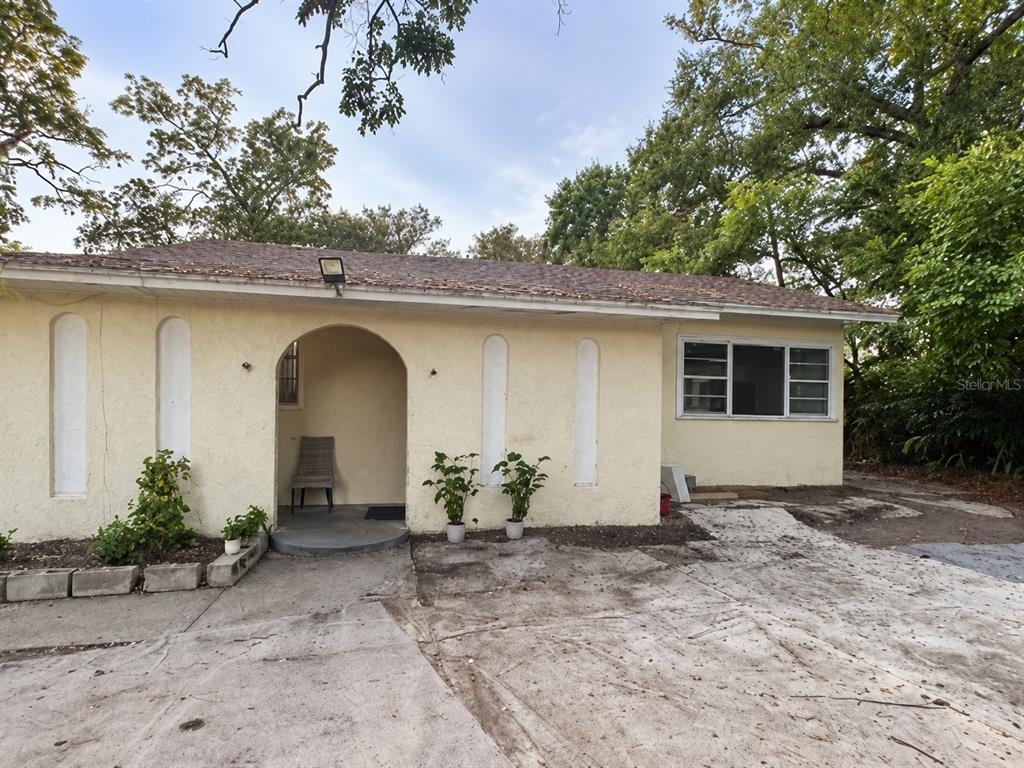 322 N Wekiwa Springs Road - Photo 0