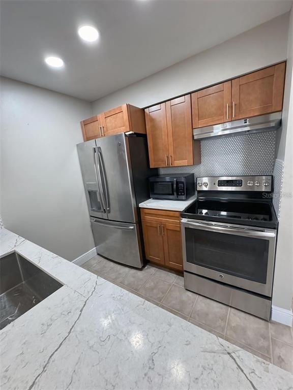1202 Northlake Drive - Photo 3