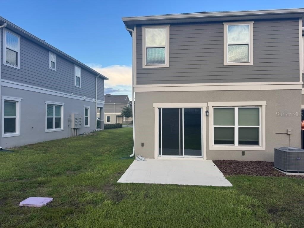 9448 Westside Hills Drive - Photo 3