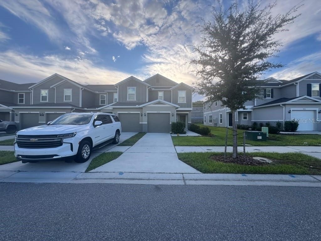 9448 Westside Hills Drive - Photo 2