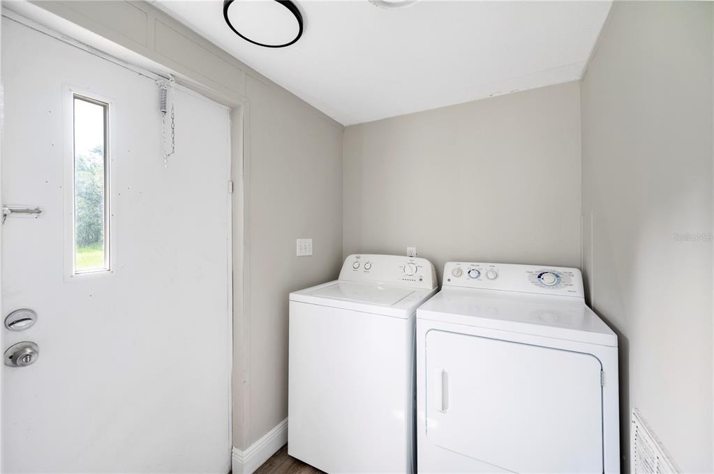 4129 Woodsridge Drive - Photo 25