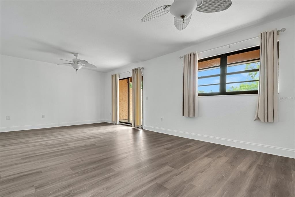 412 Howard Avenue - Photo 23