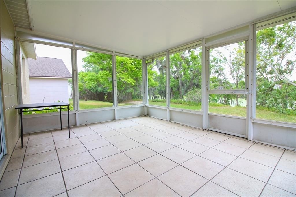 527 Emerald Cove Loop - Photo 11