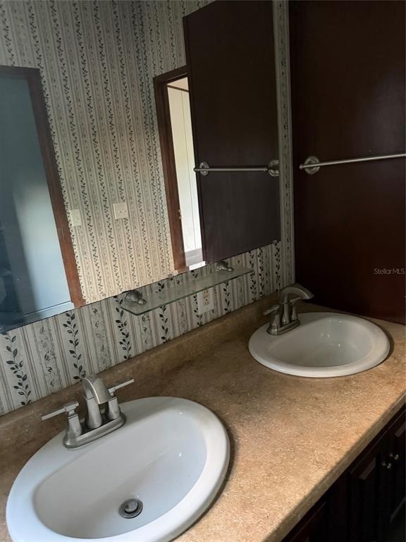 217 Longview Avenue - Photo 4