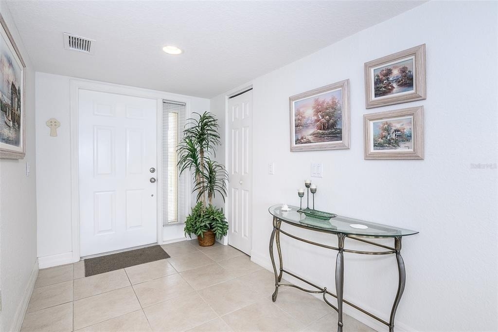 101 N Marion Court - Photo 4
