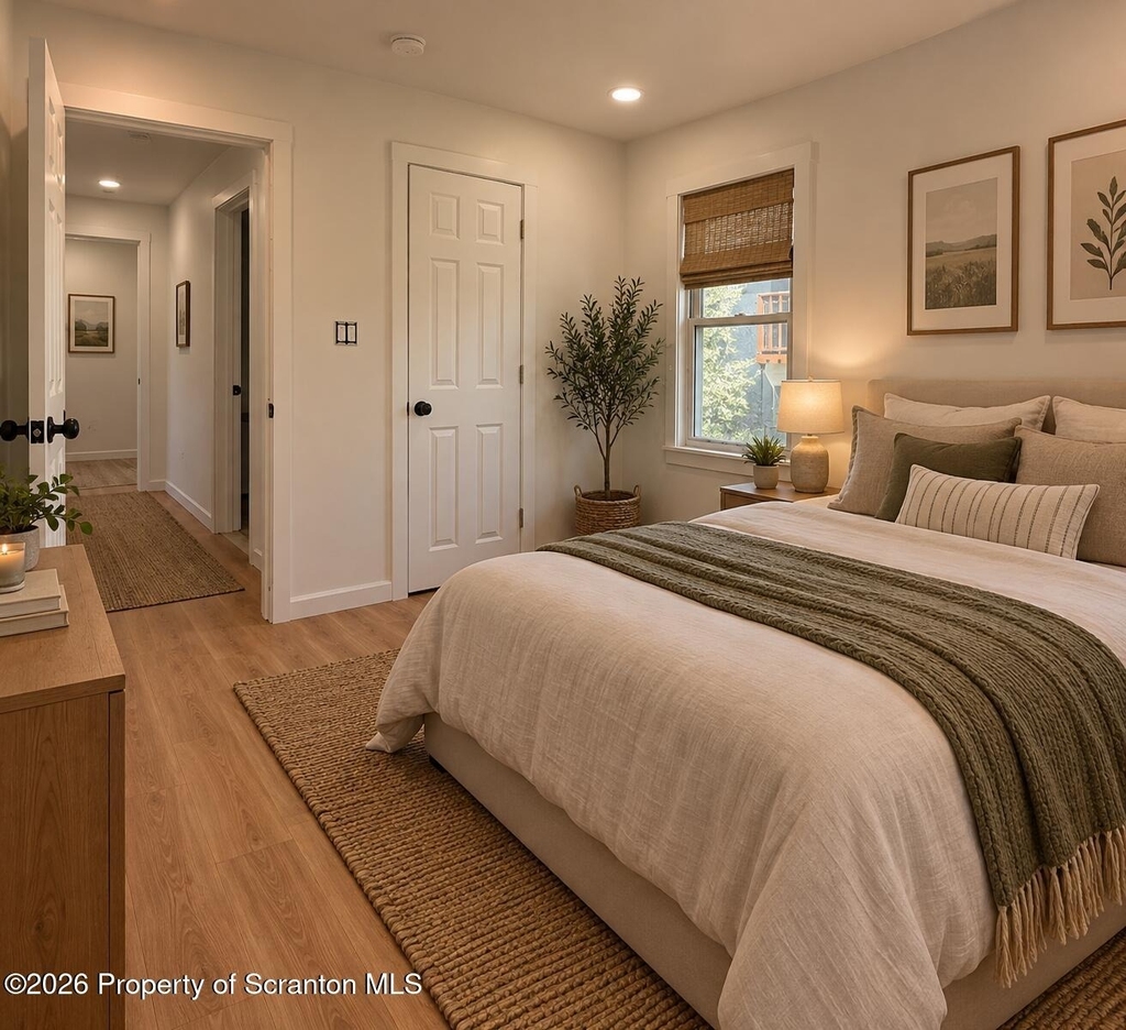 206 Oak Street - Photo 4
