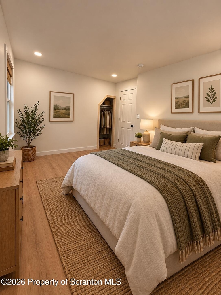 206 Oak Street - Photo 2