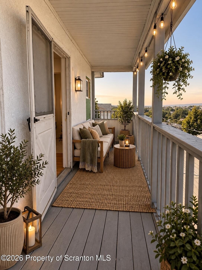 206 Oak Street - Photo 0