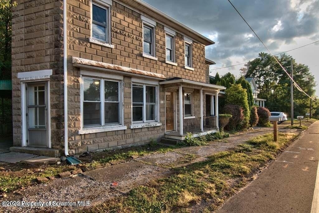 511 N Main Street - Photo 0