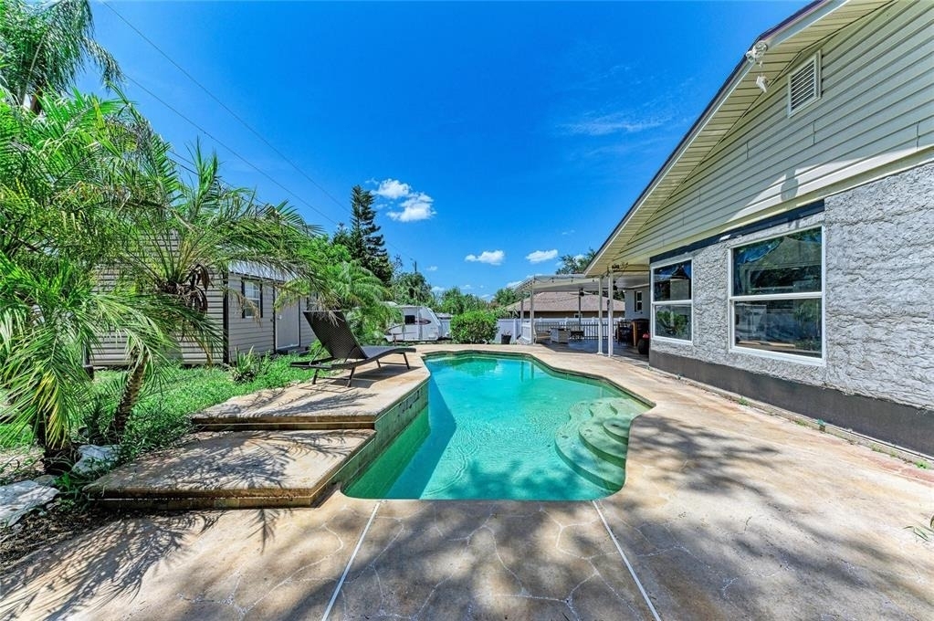 1520 Sunnyhills Drive - Photo 35