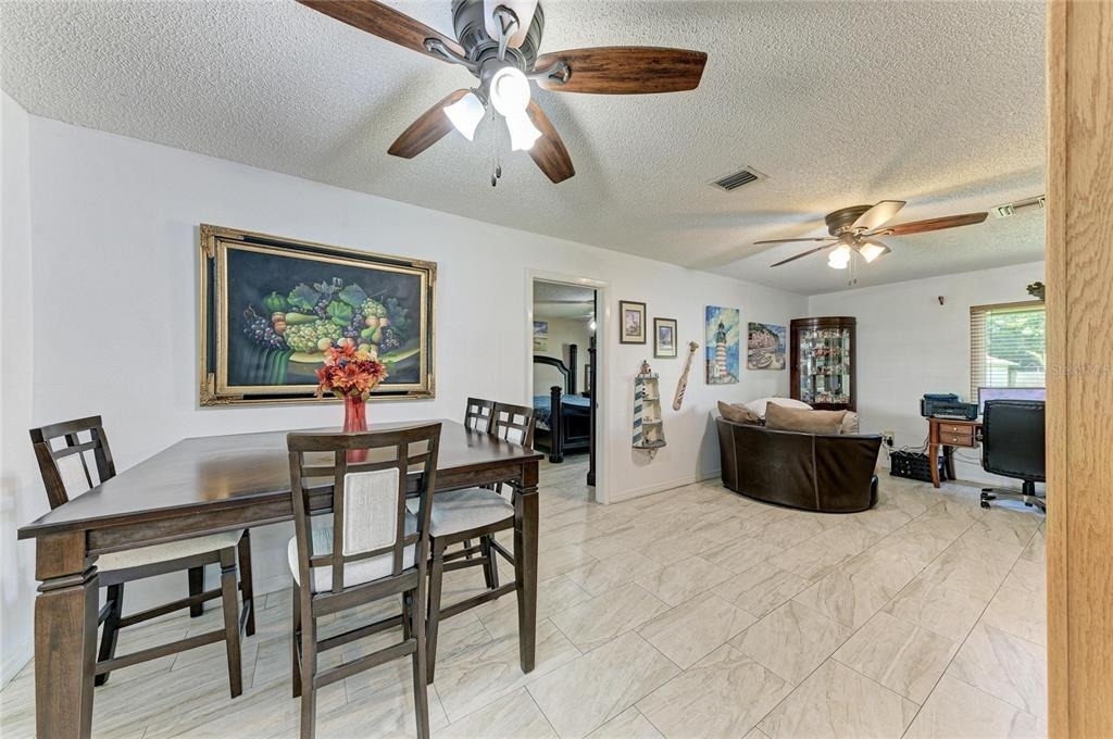 1520 Sunnyhills Drive - Photo 11