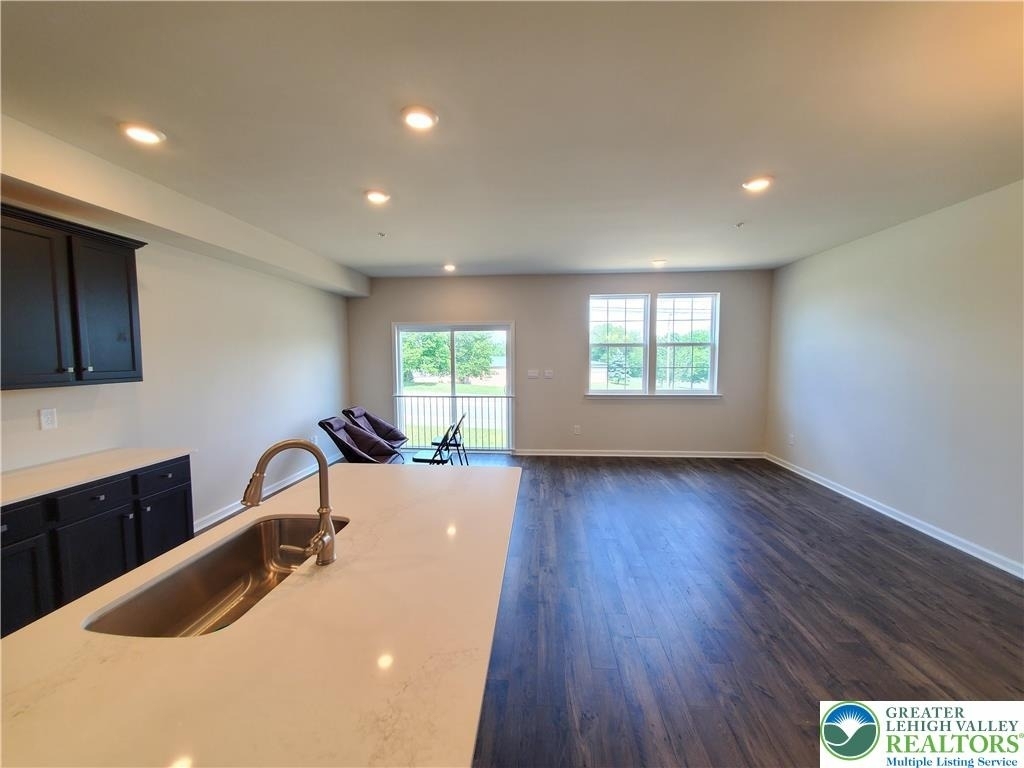 1081 Turnstone Drive - Photo 9