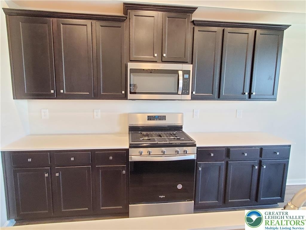 1081 Turnstone Drive - Photo 8