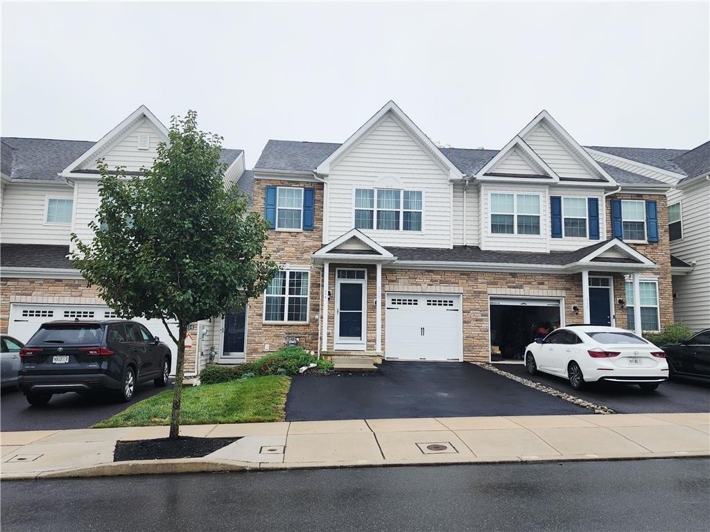 356 Redclover Lane - Photo 0