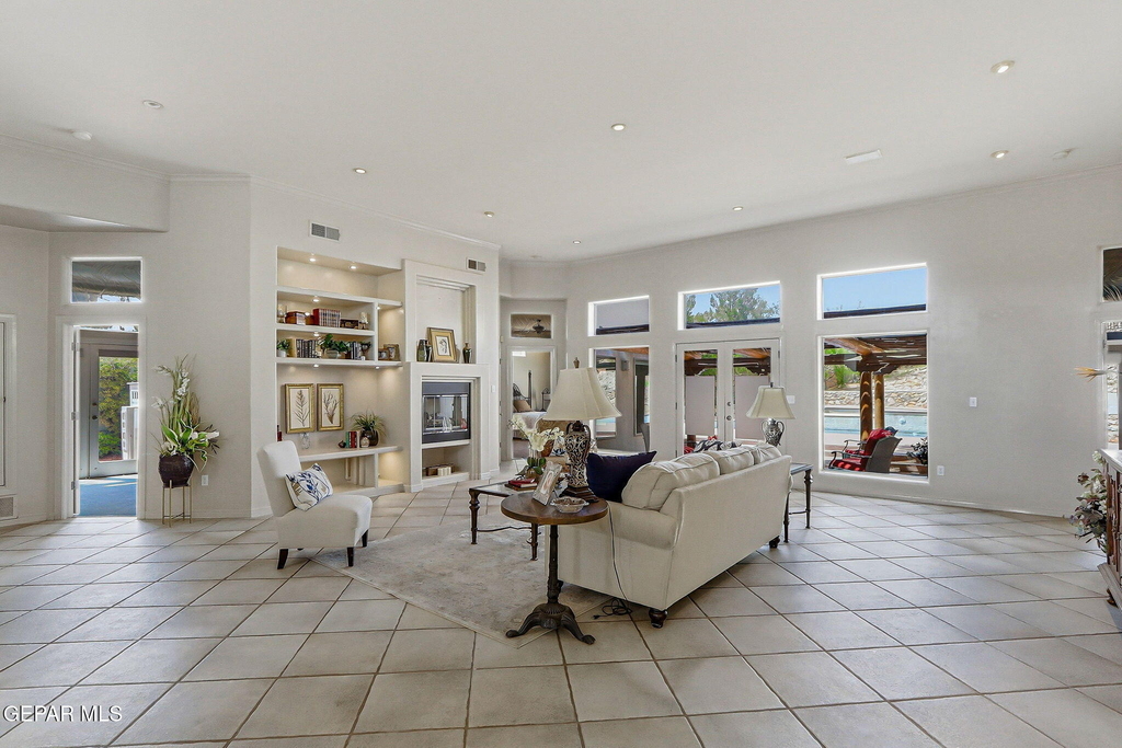 5601 Burning Tree Drive - Photo 5