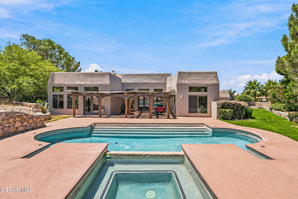 5601 Burning Tree Drive - Photo 59