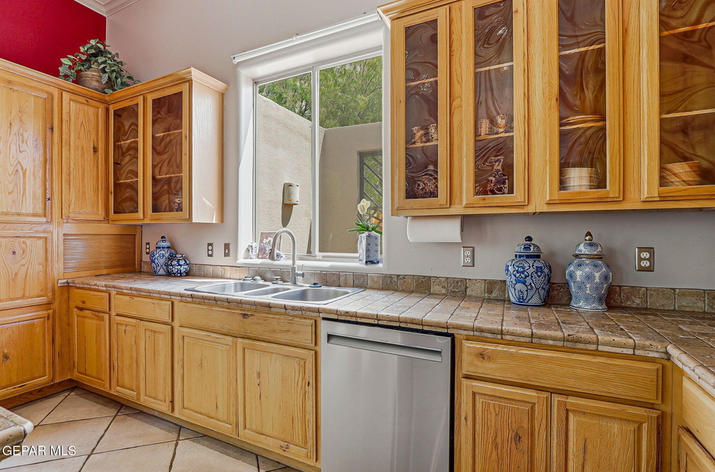 5601 Burning Tree Drive - Photo 19