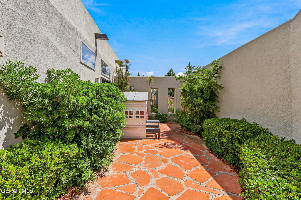 5601 Burning Tree Drive - Photo 79