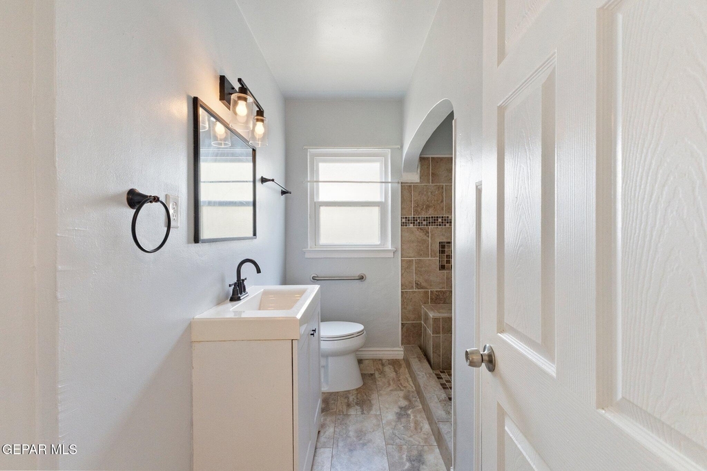 137 Anita Circle - Photo 15