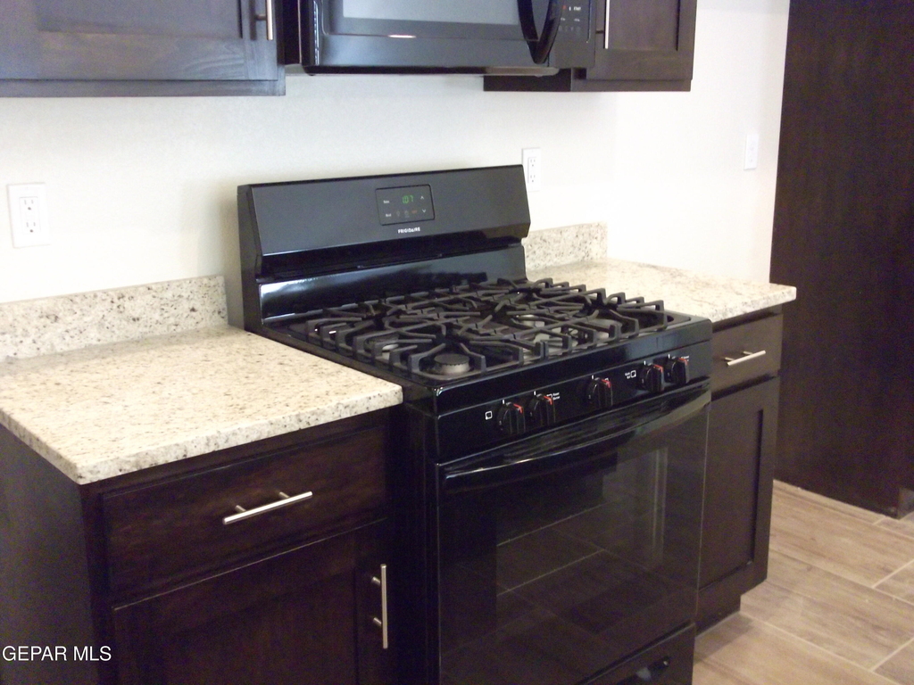 5013 Vincent James - Photo 6