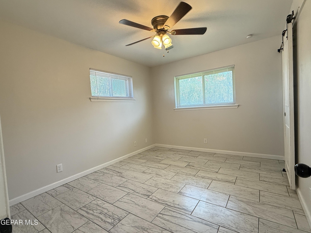 7201 Armistad Avenue - Photo 5