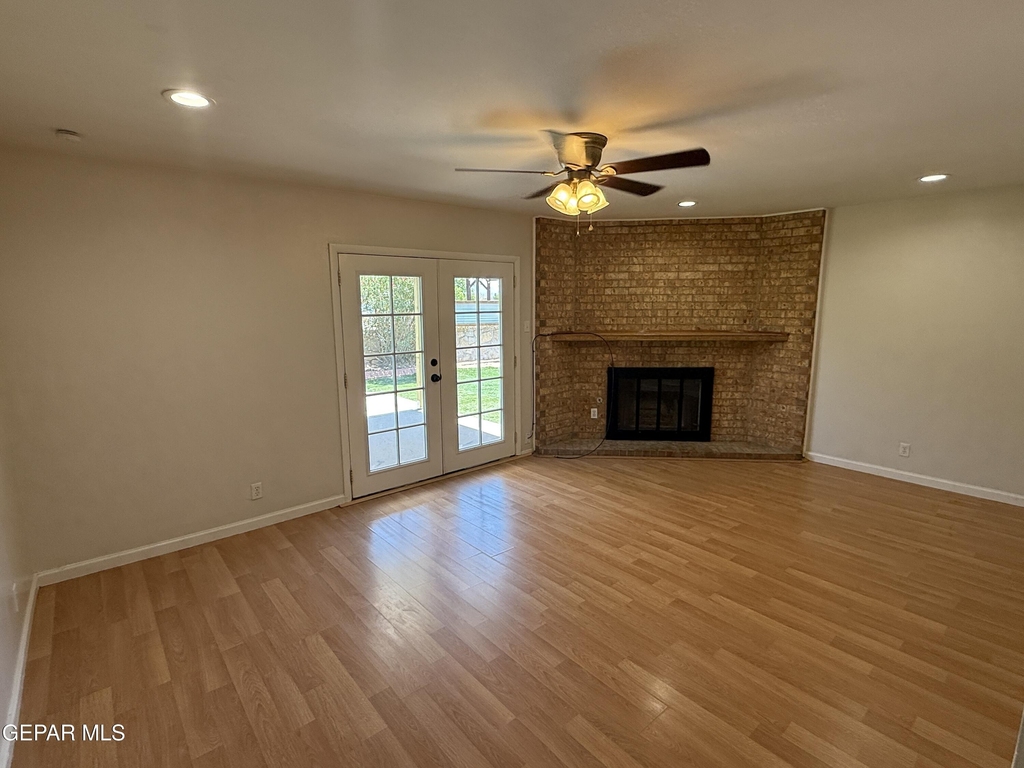 7201 Armistad Avenue - Photo 8
