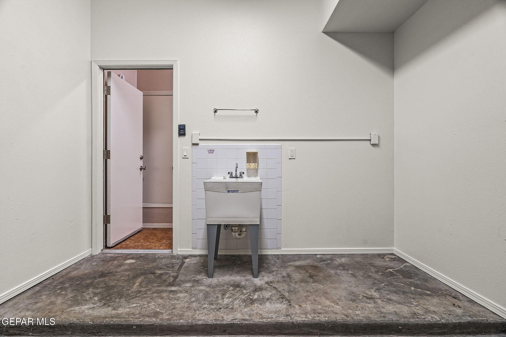 143 N Alto Mesa Drive - Photo 14