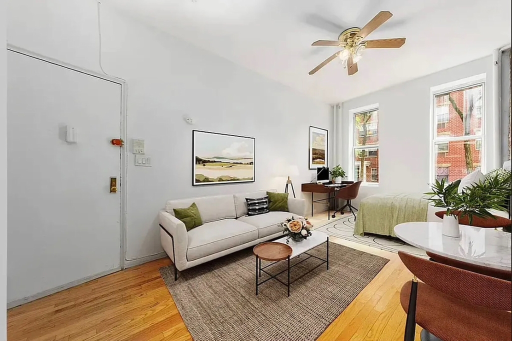411 West 54th Street - Photo 1